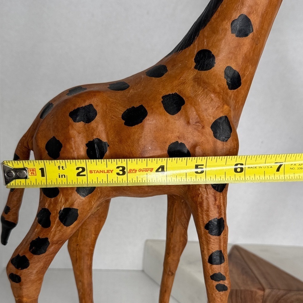 Vintage Estate Leather Wrapped Pair of Giraffes Large 17"-18" with Glass Eyes - Picture 16 of 16